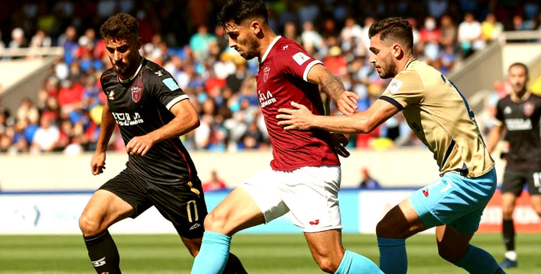 Manu Koné bất ngờ trước năng lực huấn luyện của Zidane trong buổi tập Manu Koné bất ngờ trước năng lực huấn luyện của Zidane trong buổi tập