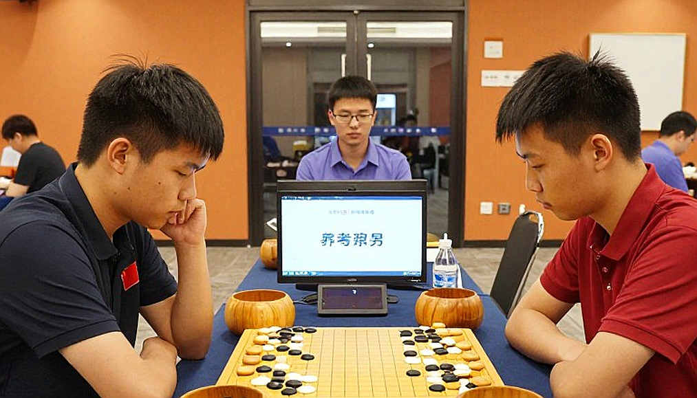Olympiad Cờ vua 2026 tại Samarkand: Ấn Độ giữ ngôi kép, khoảng trống bản quyền chưa ai lấp