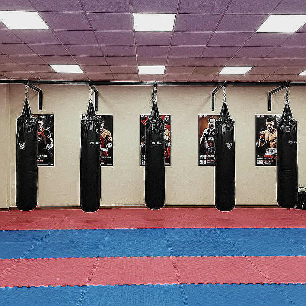Barcelos rời võ đài trên cáng tại UFC: 39 tuổi và cái giá của hiệp đấu thứ năm Barcelos rời võ đài trên cáng tại UFC: 39 tuổi và cái giá của hiệp đấu thứ năm