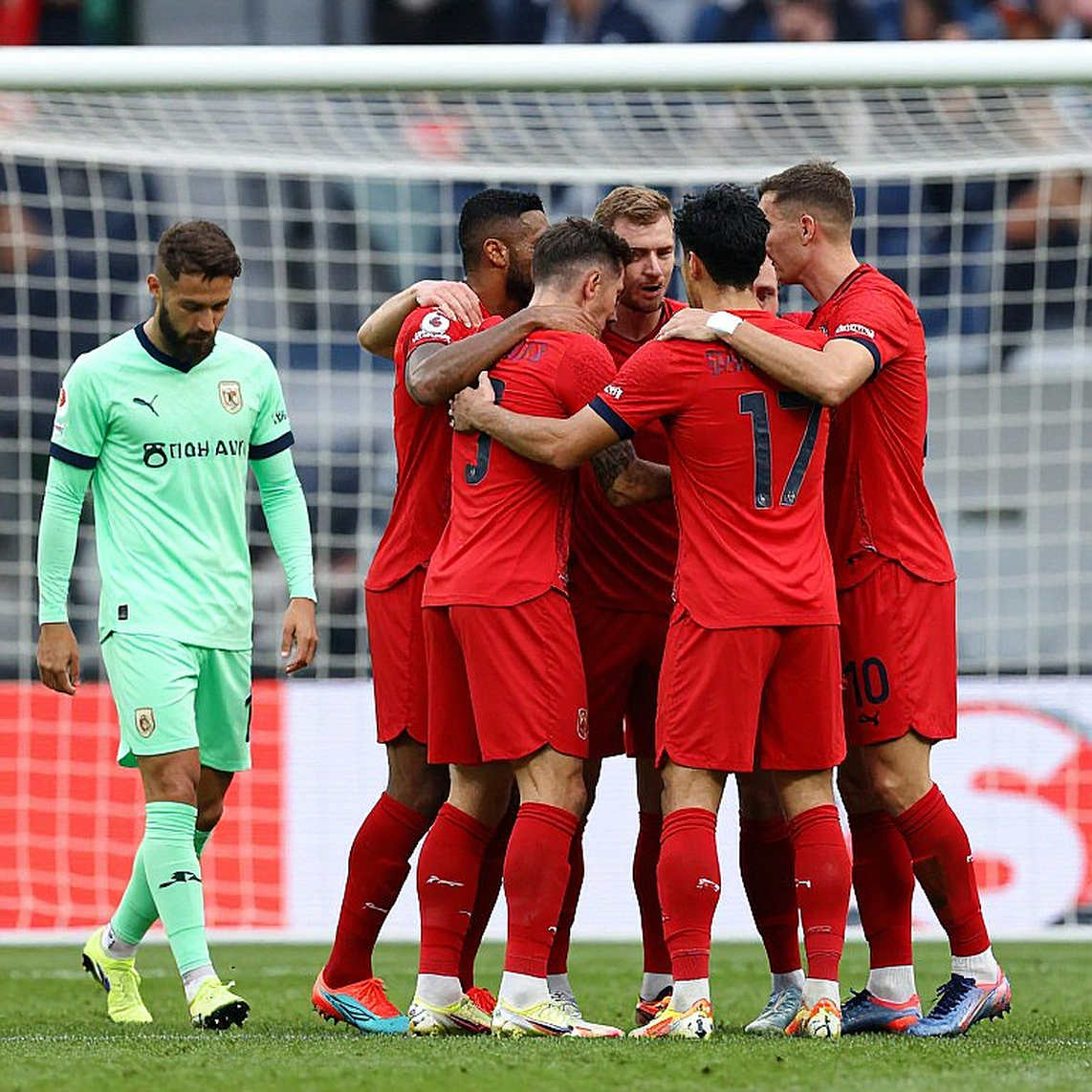 Brasil 1-1 Australia: Bốn khoảnh khắc từ bóng chết và bài toán chưa có lời giải của một ông lớn Brasil 1-1 Australia: Bốn khoảnh khắc từ bóng chết và bài toán chưa có lời giải của một ông lớn