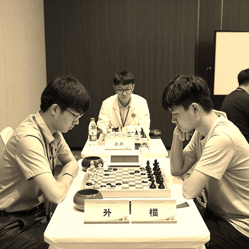 Six Videos, Seven Openings: When Club Chess Becomes an Advertising Market Six Videos, Seven Openings: When Club Chess Becomes an Advertising Market