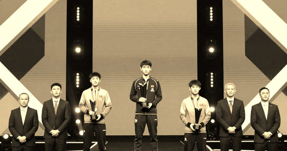 Bốn mươi hai phút ở China Smash: Khi Mỹ và Ai Cập kể cho nhau nghe về một tương lai chưa viết xong
