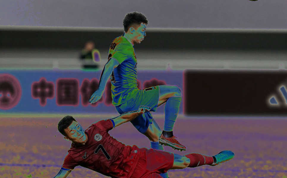 U23 Nhật Bản hòa U23 Thái Lan 0-0 sau hiệp một: lợi thế nằm ở bảng tổng sắp, không ở trên sân