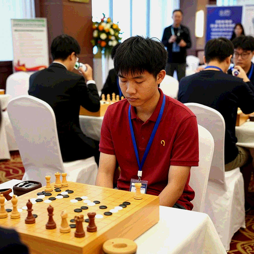 Chín tầng đọc một nền esports: từ bản vá ở Seoul đến tiếng vỗ tay trên ghế trống ở Incheon Chín tầng đọc một nền esports: từ bản vá ở Seoul đến tiếng vỗ tay trên ghế trống ở Incheon