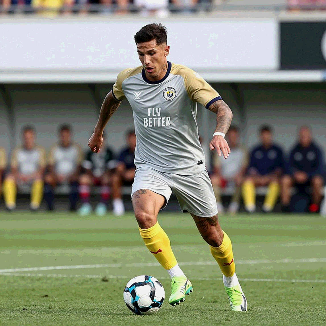 Derby thủ đô vòng 4 V-League: 270 phút sạch lưới của CA Hà Nội nói được điều gì?
