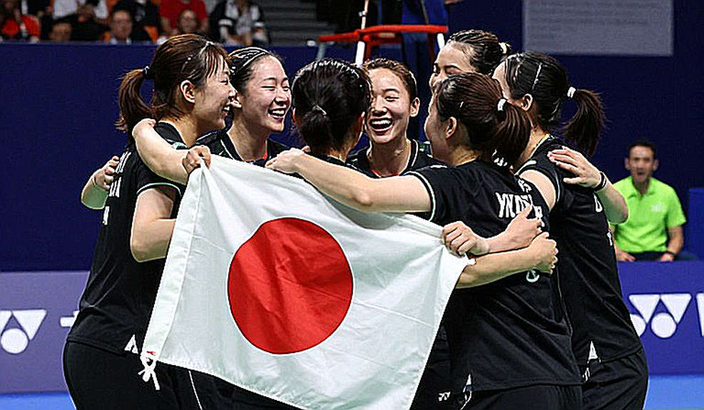 Asian Games men's singles final: Loh Kean Yew, Kunlavut Vitidsarn and the battle of two clocks Asian Games men's singles final: Loh Kean Yew, Kunlavut Vitidsarn and the battle of two clocks
