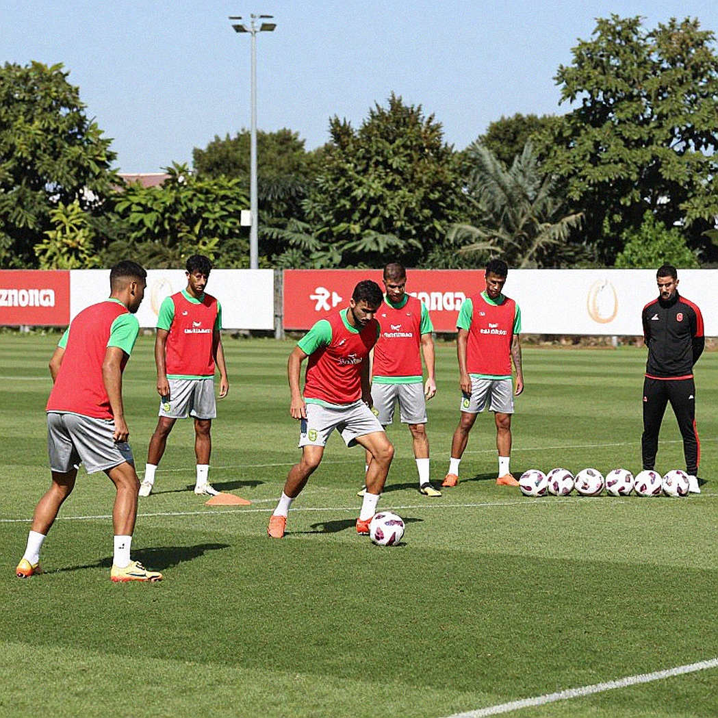 Năm ca rút lui và cửa sổ ba tuần: Đội tuyển Anh của Tuchel trước phép thử Tây Ban Nha Năm ca rút lui và cửa sổ ba tuần: Đội tuyển Anh của Tuchel trước phép thử Tây Ban Nha