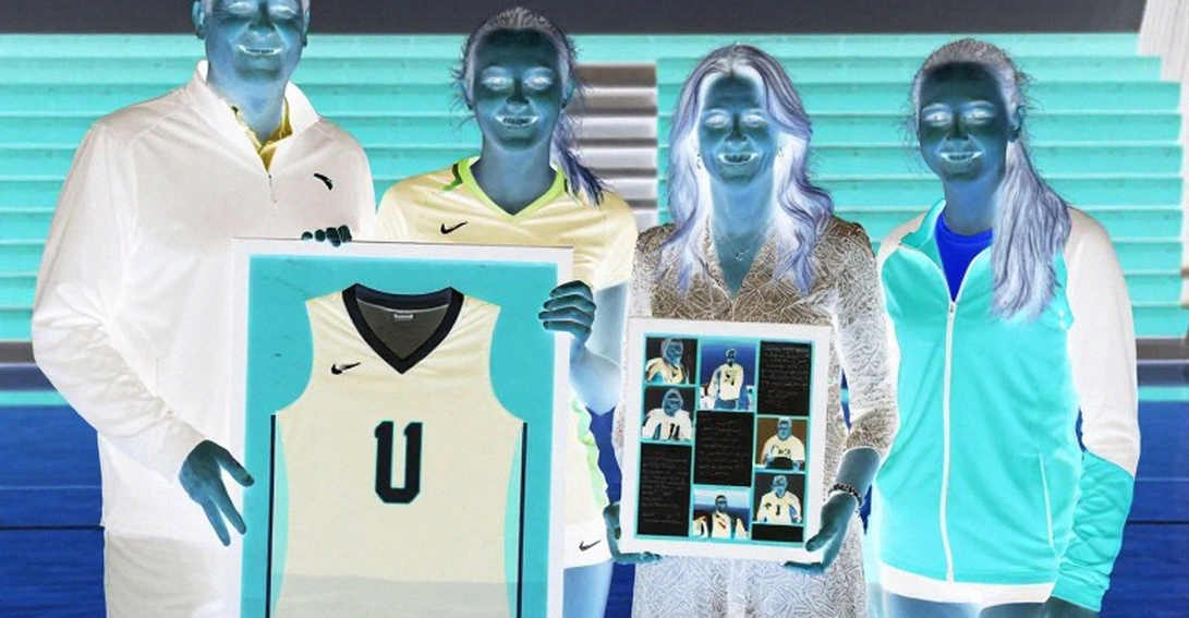 Ba mươi năm MOP bóng chuyền nữ NCAA: bảng danh sách, đường ống bãi biển và những vị trí bị bỏ quên