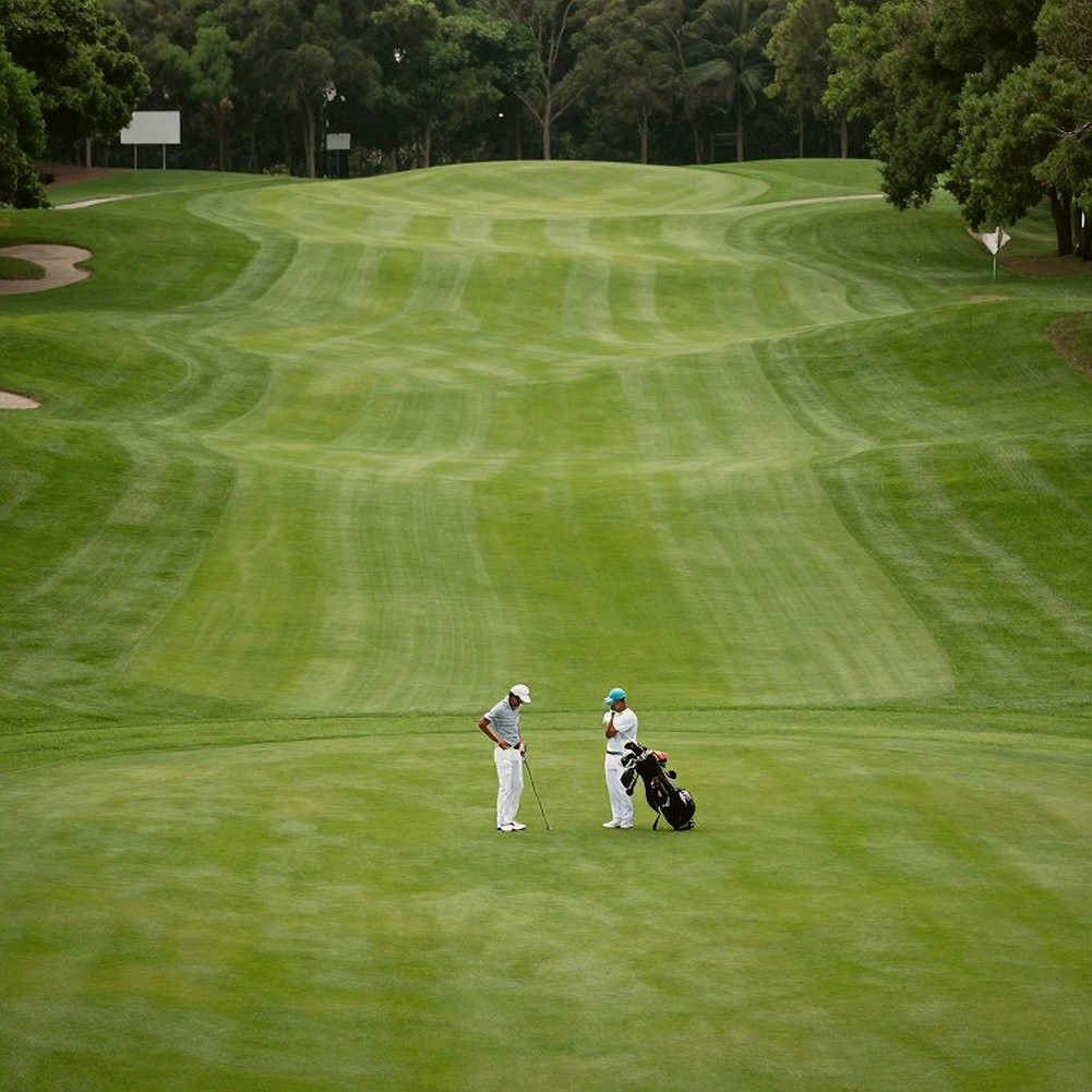 Khi truyền thông golf bán giấc ngủ: bên trong đường ống thương mại ba tầng của một chiến dịch khuyến mãi
