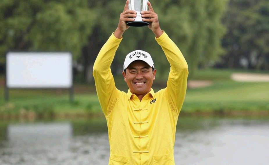 Phân tích golf rỗng dữ kiện: khi cấu trúc giả làm bằng chứng